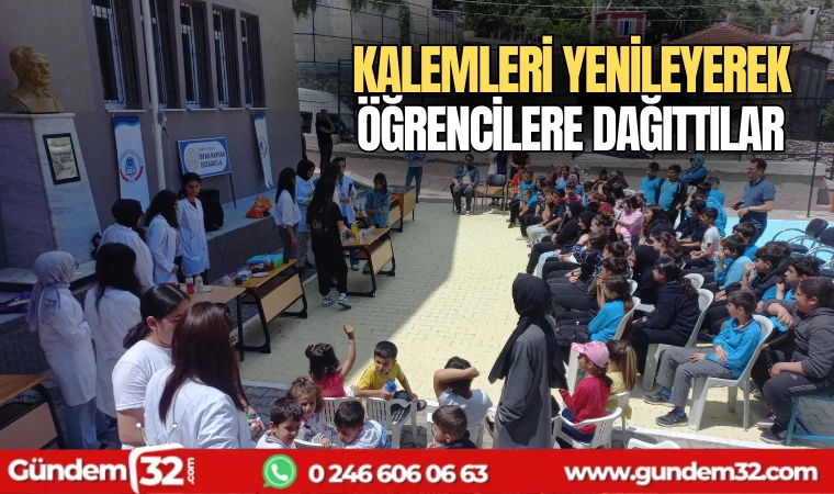 Kalemleri yenileyerek öğrencilere dağıttılar