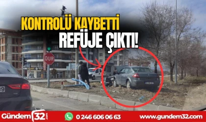 Direksiyon hakimiyetini kaybeden araç refüje çıktı
