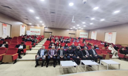 Eğirdir’de güvenli internet kullanımı eğitimi