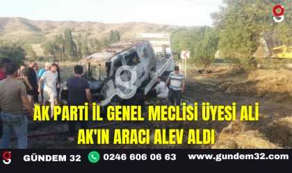 Ak Parti İl Genel Meclisi Üyesi Ali Ak'ın Aracı Alev Aldı