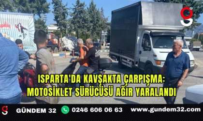 Isparta'da Kavşakta Çarpışma: Motosiklet Sürücüsü Ağır Yaralandı