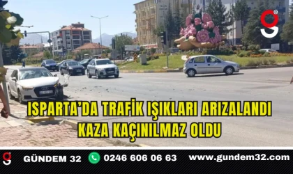 Isparta'da Trafik Işıkları Arızalandı Kaza Kaçınılmaz Oldu