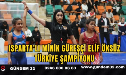 Isparta'lı Minik Güreşçi Elif Öksüz Türkiye Şampiyonu