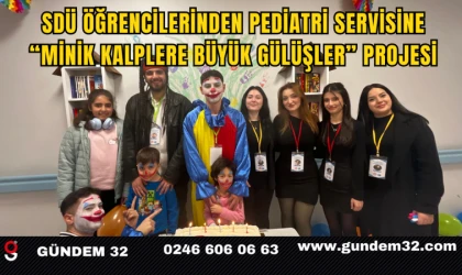 SDÜ Öğrencilerinden Pediatri Servisine “Minik Kalplere Büyük Gülüşler” Projesi