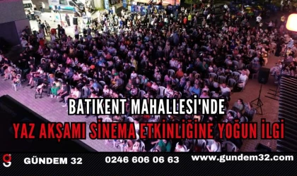 Batıkent Mahallesi'nde Yaz Akşamı Sinema Etkinliğine Yoğun İlgi