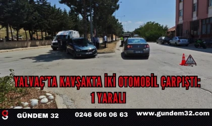 Yalvaç’ta kavşakta iki otomobil çarpıştı: 1 yaralı